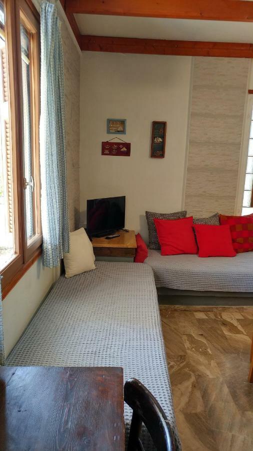 Alice House Apartment Порто Хели Екстериор снимка